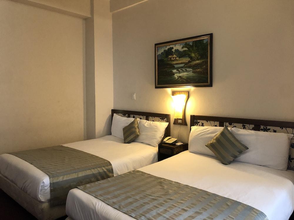 Holiday Saipan Hotel Eksteriør bilde