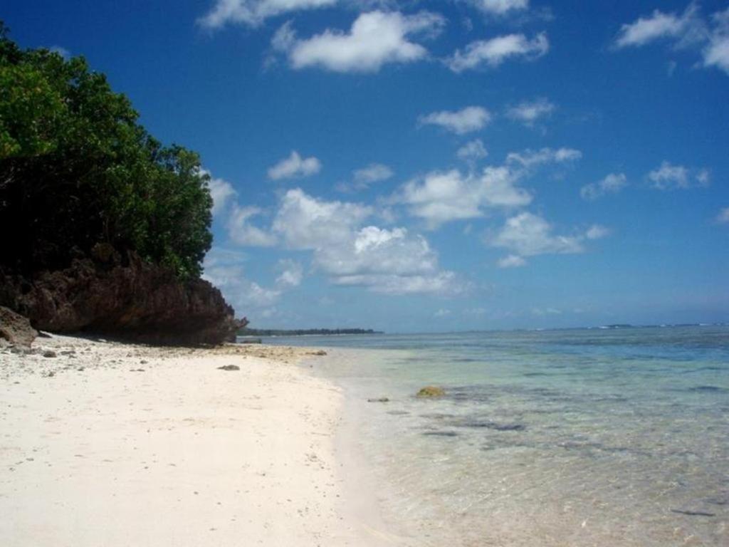 Holiday Saipan Hotel Eksteriør bilde