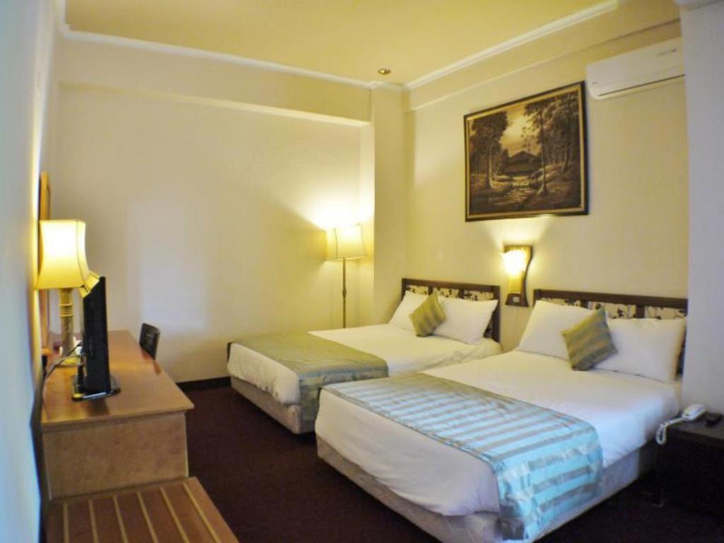 Holiday Saipan Hotel Eksteriør bilde
